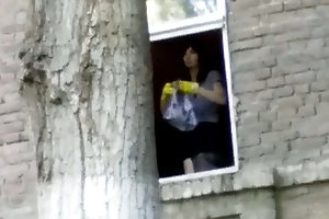 Блондинка hottie соблазняет своего босса и трахается