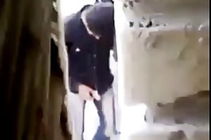 Селена Роуз встряхивает задницу на жестком члене